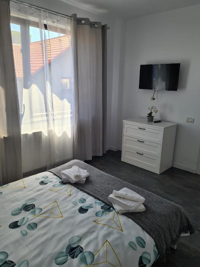 Bya Apartament Mamaia Nord Năvodari Eksteriør billede